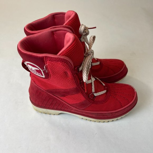 Sorel Tivoli II Red Waterproof Suede Sneaker Boots Womens Size 7 - Picture 1 of 5